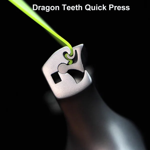 440C Bat Dragon Tooth Quick Clip Flat Band Slingshot